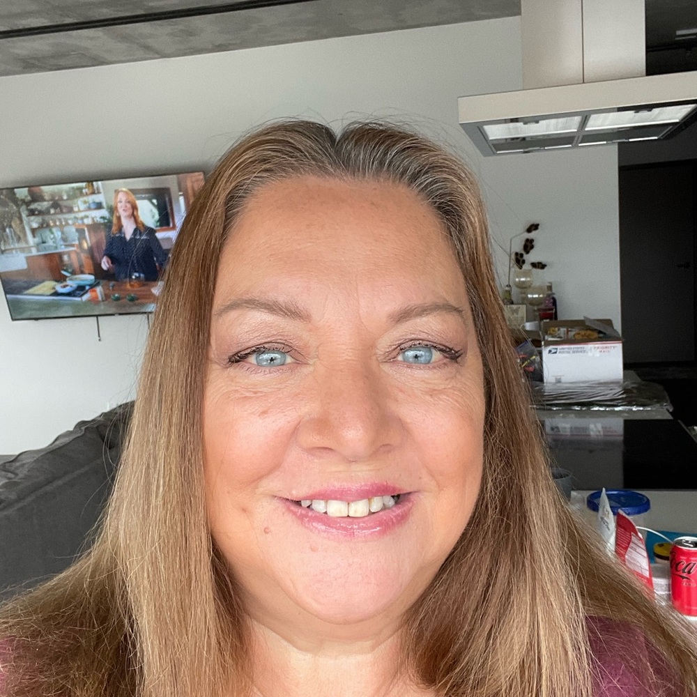 Meet your Posher, Louise